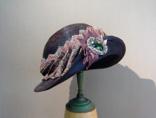Bee Festival Hats & Bonnets