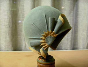 Bee Festival Hats & Bonnets